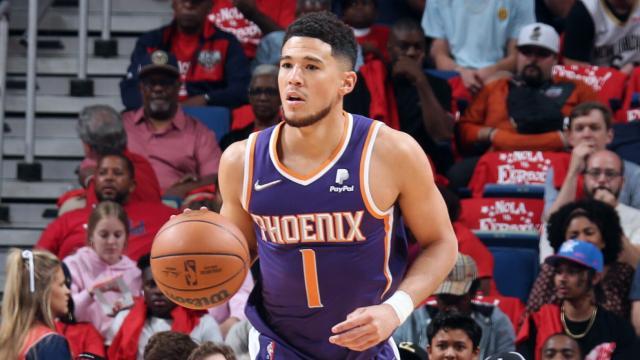 开云APP-晋级之战太阳迎回布克 末节关键三分宣告强势归来